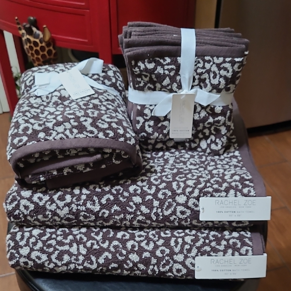 Rachel Zoe Bath Towel Set - Picture 1 of 8